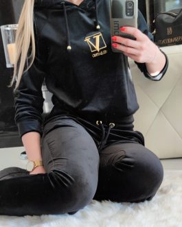 DRES WELUROWY CZARNY VELSATINO