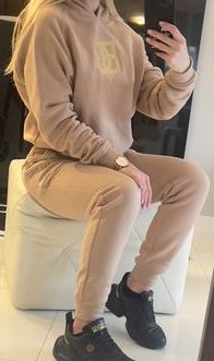 DRES BG BEŻ Z KAPTUREM